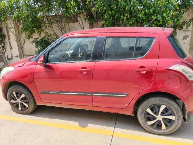 https://images10.gaadi.com/usedgaadi-sellcar/UsedCar/e5e7f457a/d3360c28-95e1-463e-9640-d8d0e7f98ca8.jpg?imwidth=6402