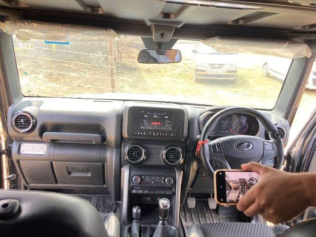 https://images10.gaadi.com/usedgaadi-sellcar/UsedCar/e5e89310a/3a1cc64a-467d-4bfe-9a6b-338c7cd02cc8.jpeg?imwidth=6402