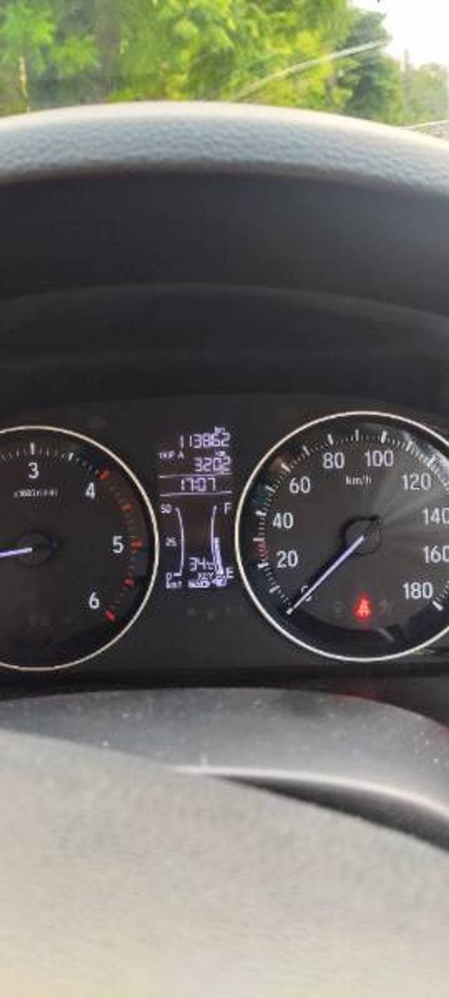 https://images10.gaadi.com/usedgaadi-sellcar/UsedCar/e5e8b645a/7e69ad8c-fddd-441b-a188-ec1af4665160.jpg?imwidth=6401