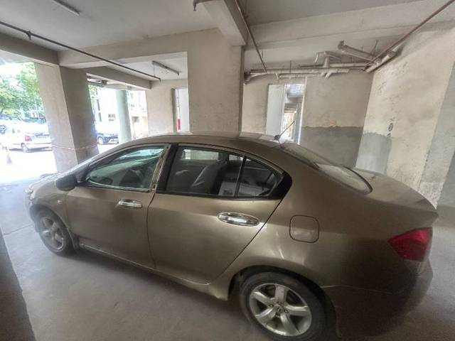 https://images10.gaadi.com/usedgaadi-sellcar/UsedCar/e5e90d4ca/d996a805-e7c1-4f02-986e-006a6860ca35.jpeg?imwidth=6401