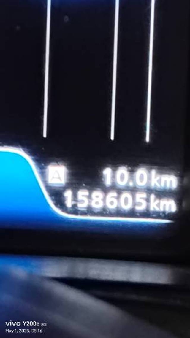 https://images10.gaadi.com/usedgaadi-sellcar/UsedCar/e5e946cca/a750fdfe-1932-41f5-95ef-dd92f4e50d93.jpg?imwidth=6401