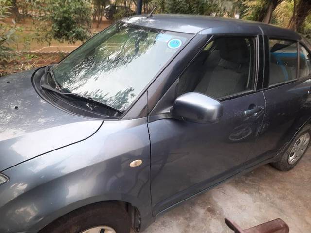 https://images10.gaadi.com/usedgaadi-sellcar/UsedCar/e5e954a6a/ce1745f0-b6ff-4bbc-b468-290444501ba3.jpg?imwidth=6401