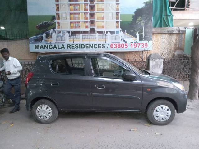https://images10.gaadi.com/usedgaadi-sellcar/UsedCar/e5e9ab49a/dbfd988f-20ea-4b7e-a3c7-f0fc4ccda215.jpg?imwidth=6402