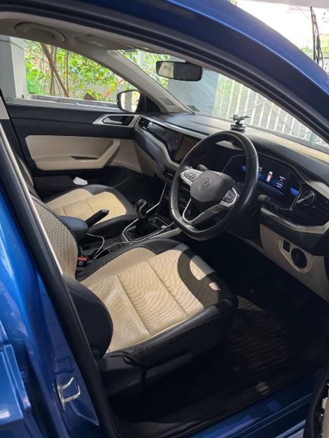 https://images10.gaadi.com/usedgaadi-sellcar/UsedCar/e5ea2842a/0f55ffc0-1f78-4b59-ac1a-1fb839728e73.jpeg?imwidth=6401
