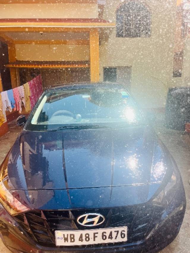 https://images10.gaadi.com/usedgaadi-sellcar/UsedCar/e5ea95d2a/837b8f94-2b17-4b19-af2c-8b63bf063873.jpeg?imwidth=6400