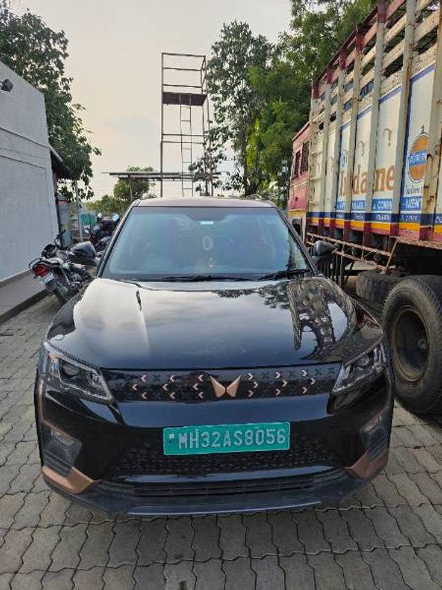 https://images10.gaadi.com/usedgaadi-sellcar/UsedCar/e5ea9c56a/7fbb6315-7a54-466e-8e72-95dfe6ce2323.jpg?imwidth=6400