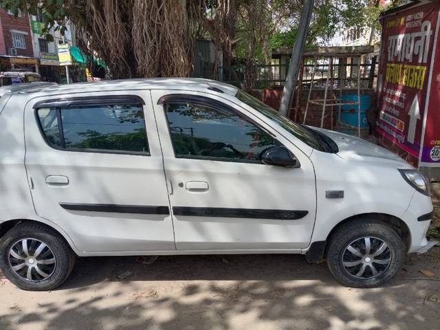 https://images10.gaadi.com/usedgaadi-sellcar/UsedCar/e5eac714a/1fa11d24-76aa-4df4-9fcb-e07245fc357c.jpeg?imwidth=6402