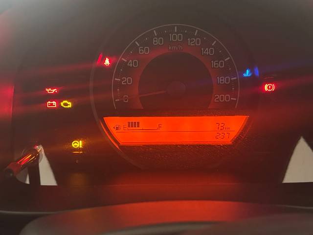https://images10.gaadi.com/usedgaadi-sellcar/UsedCar/e5eb41c3a/48f3183d-4add-49e1-86b0-5aa55f71e5c4.jpeg?imwidth=6401