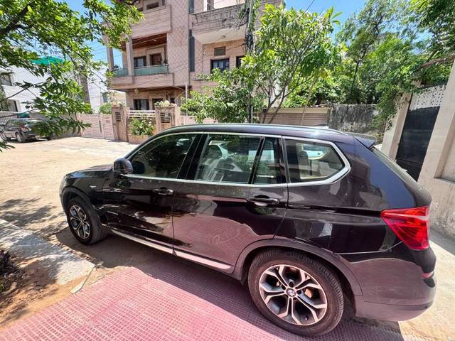 https://images10.gaadi.com/usedgaadi-sellcar/UsedCar/e5eb6533a/528f0798-f0af-4c33-9d5d-555f9865decd.jpeg?imwidth=6401