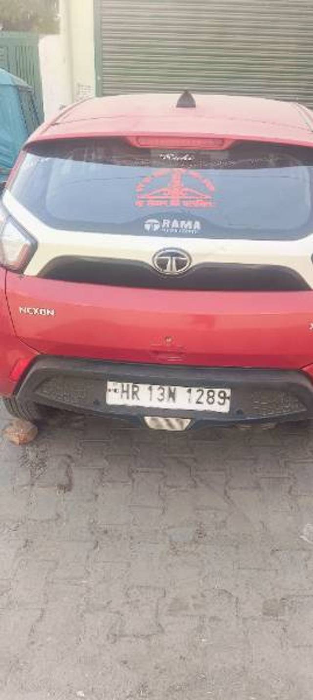 https://images10.gaadi.com/usedgaadi-sellcar/UsedCar/e5ec6ac7a/0628470c-b6ff-4586-b341-f9d06fd66fdf.jpg?imwidth=6400