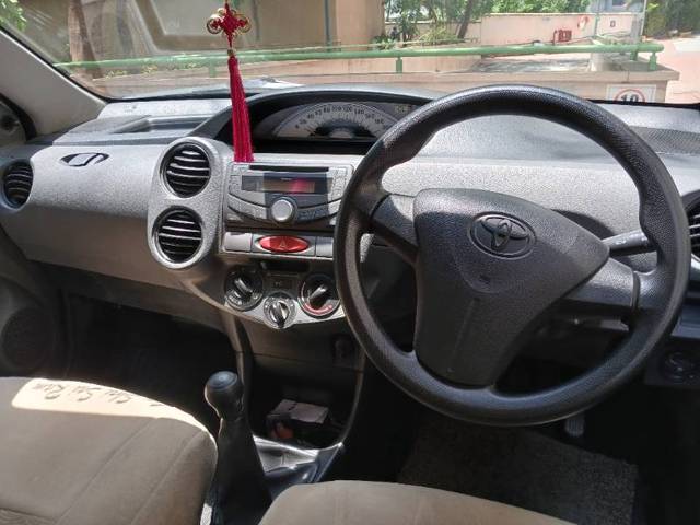 https://images10.gaadi.com/usedgaadi-sellcar/UsedCar/e5ed0d6ca/9fb05200-2f04-4016-a033-8b99462aec73.jpg?imwidth=6402