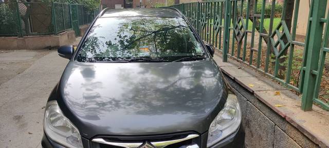 https://images10.gaadi.com/usedgaadi-sellcar/UsedCar/e5ed14cfa/99587de8-d2aa-4a37-a5e1-1b7277cde6e0.jpg?imwidth=6400