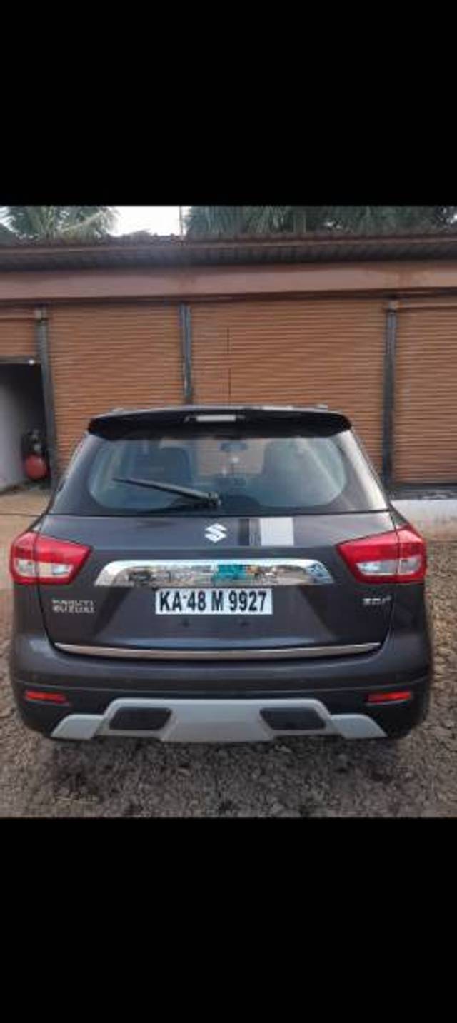 https://images10.gaadi.com/usedgaadi-sellcar/UsedCar/e5ed73a5a/8aa173f9-1fa2-4dd3-bbb1-0b0d2bd92fdd.jpg?imwidth=6401