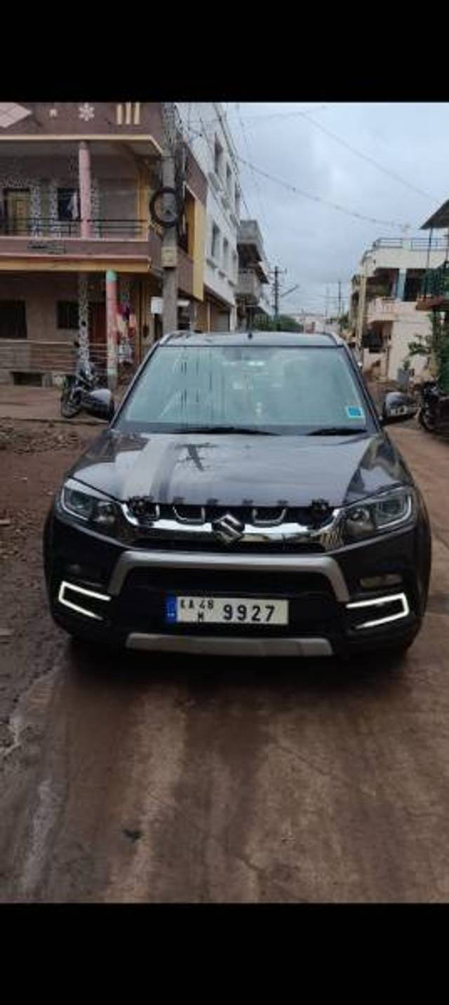 https://images10.gaadi.com/usedgaadi-sellcar/UsedCar/e5ed73a5a/945b2490-798c-4be3-9ae9-65b745d9ca55.jpg?imwidth=6400