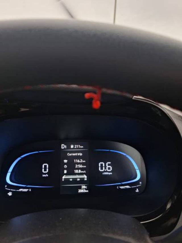 https://images10.gaadi.com/usedgaadi-sellcar/UsedCar/e5eddcd1a/fcf591fb-845b-4b0a-ad5c-6ed622db8d8c.jpg?imwidth=6402