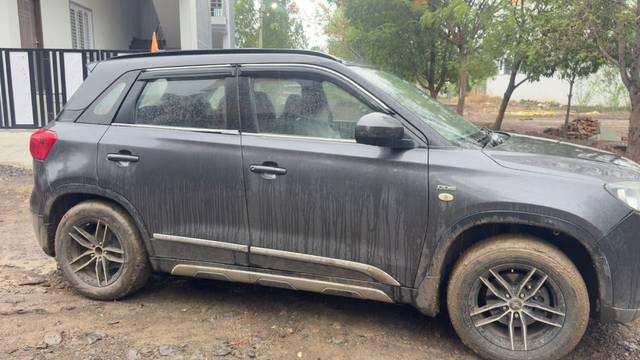 https://images10.gaadi.com/usedgaadi-sellcar/UsedCar/e5ee341aa/19731387-1214-409b-a99b-6b805dbd24b6.jpeg?imwidth=6402
