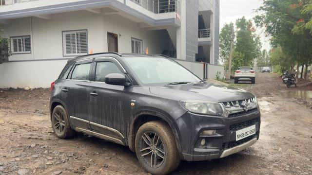 https://images10.gaadi.com/usedgaadi-sellcar/UsedCar/e5ee341aa/fc9590bb-e485-450d-a465-0e8ed3f6a7ba.jpeg?imwidth=6400