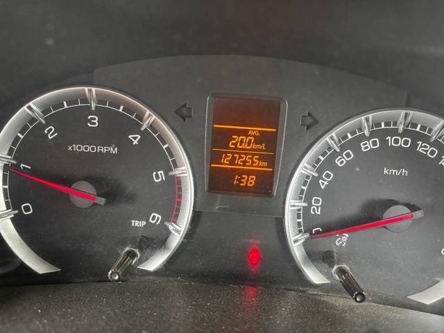 https://images10.gaadi.com/usedgaadi-sellcar/UsedCar/e5ee667da/67f186c5-524d-4e4d-b3f8-00fe1b48fd4b.jpeg?imwidth=6401