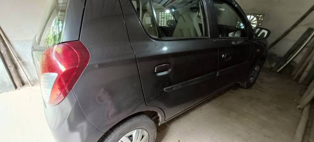 https://images10.gaadi.com/usedgaadi-sellcar/UsedCar/e5ef0615a/5b620f13-83d4-43d1-a4e9-523e0c1ca020.jpg?imwidth=6402