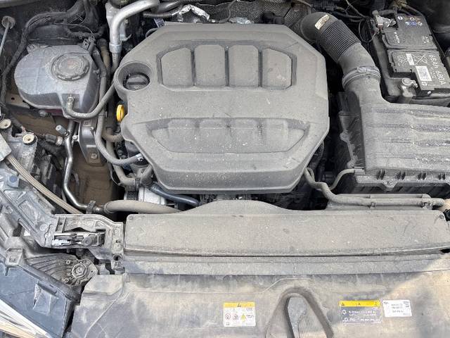 https://images10.gaadi.com/usedgaadi-sellcar/UsedCar/e5ef0d5ea/18438cbf-7461-4969-b323-9c138c5ca282.jpeg?imwidth=6402
