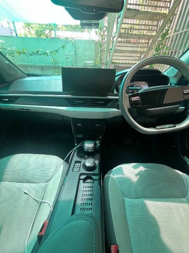 https://images10.gaadi.com/usedgaadi-sellcar/UsedCar/e5f060fea/87560725-88df-4018-b1e7-1d852d35560e.JPG?imwidth=6402