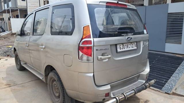 https://images10.gaadi.com/usedgaadi-sellcar/UsedCar/e5f09b3ca/2017b22a-9e60-468d-942d-ca772eaa2141.jpg?imwidth=6402