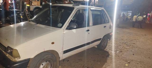 https://images10.gaadi.com/usedgaadi-sellcar/UsedCar/e5f2014ea/12720cee-ee3d-4b26-965f-d22273b9e88e.jpg?imwidth=6402