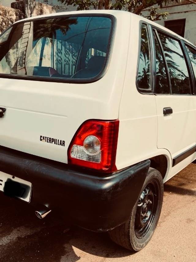 https://images10.gaadi.com/usedgaadi-sellcar/UsedCar/e5f22369a/a695f601-7ecf-4004-bfc1-844d6a38f2fd.jpeg?imwidth=6400