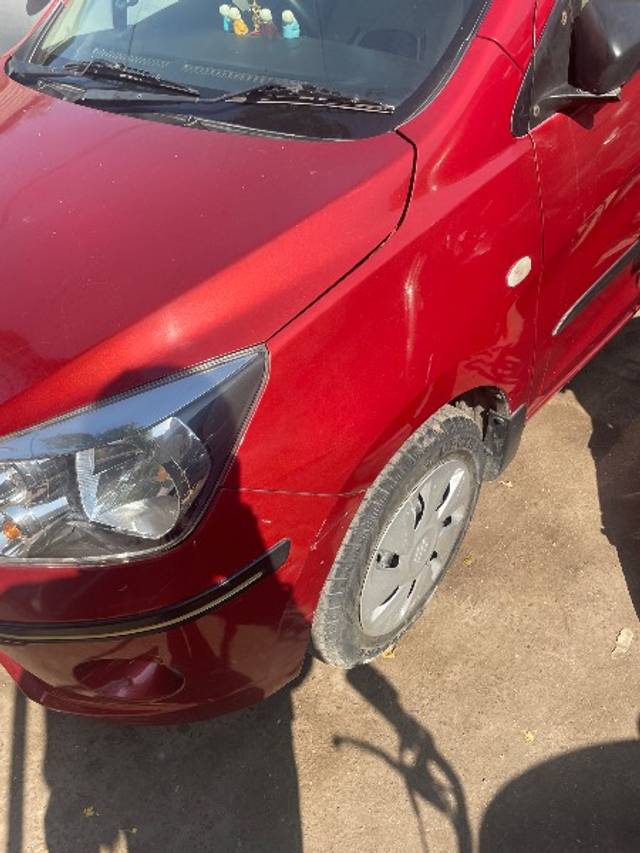 https://images10.gaadi.com/usedgaadi-sellcar/UsedCar/e5f25618a/0ca69fef-0548-4c79-b57a-9a8e7e1b2b7e.jpeg?imwidth=6401