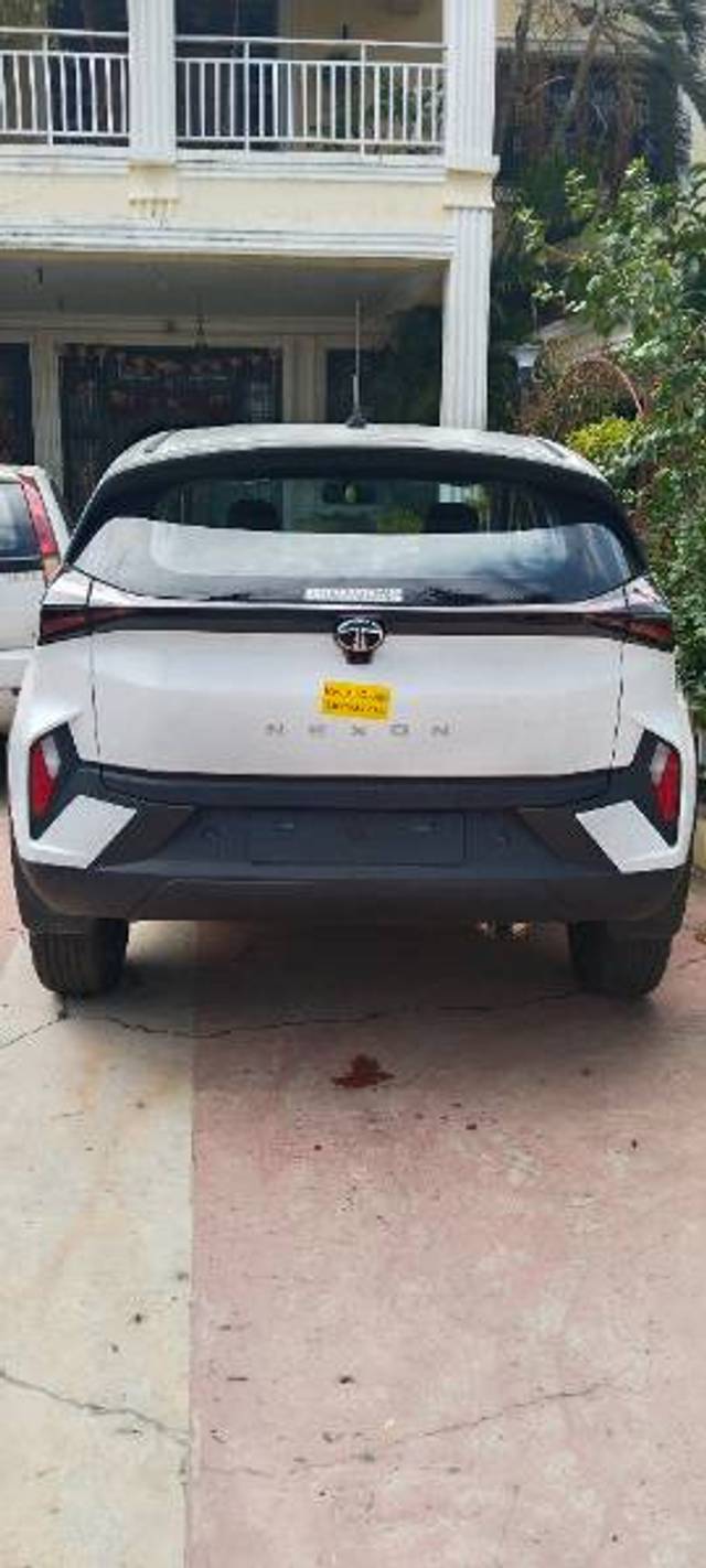 https://images10.gaadi.com/usedgaadi-sellcar/UsedCar/e5f287a4a/2ab9a604-c6a9-4de9-ab20-d1ade262b0f0.jpg?imwidth=6402