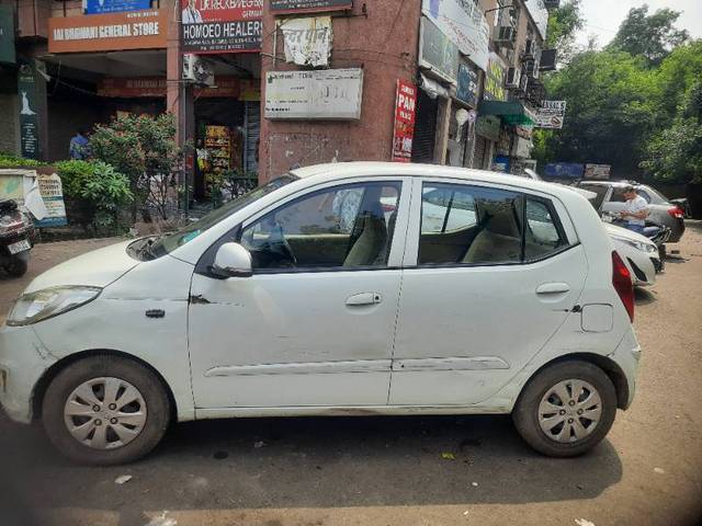 https://images10.gaadi.com/usedgaadi-sellcar/UsedCar/e5f2b0a8a/3a29fee4-9649-4010-8286-21222d980065.jpg?imwidth=6402