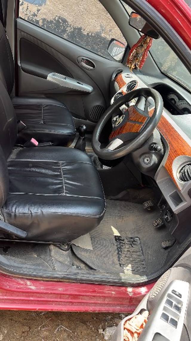 https://images10.gaadi.com/usedgaadi-sellcar/UsedCar/e5f2ef59a/2ee28394-2c60-426c-aa29-3db13cab74f9.jpeg?imwidth=6402