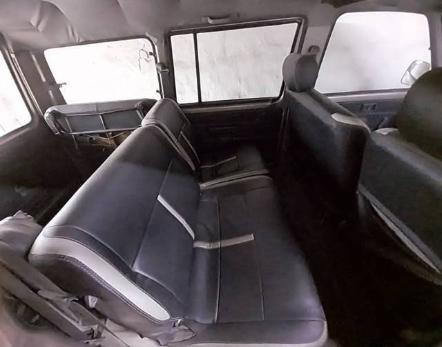 https://images10.gaadi.com/usedgaadi-sellcar/UsedCar/e5f34efaa/2c5a61c9-eb33-4020-bcbd-154dad523097.jpg?imwidth=6401