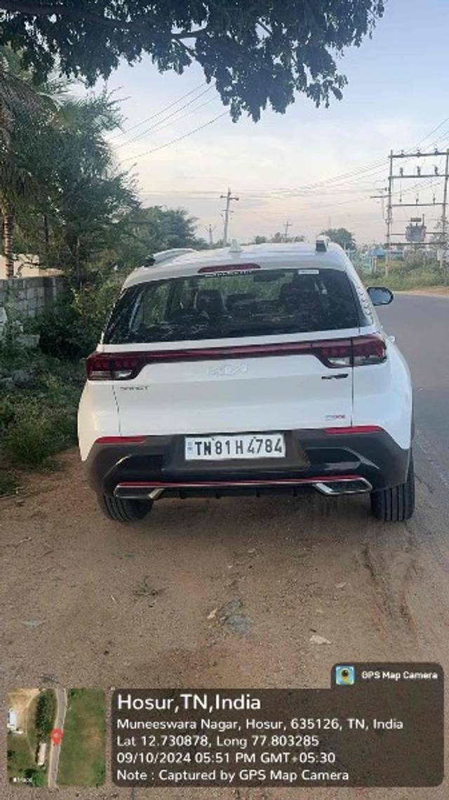 https://images10.gaadi.com/usedgaadi-sellcar/UsedCar/e5f3a33ba/eb6d43bd-e9c5-4696-b005-8d2fb14ebb42.jpeg?imwidth=6400
