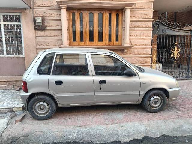 https://images10.gaadi.com/usedgaadi-sellcar/UsedCar/e5f3c35ba/0bd80ac8-def4-456b-aa62-d84c60093b09.jpg?imwidth=6400