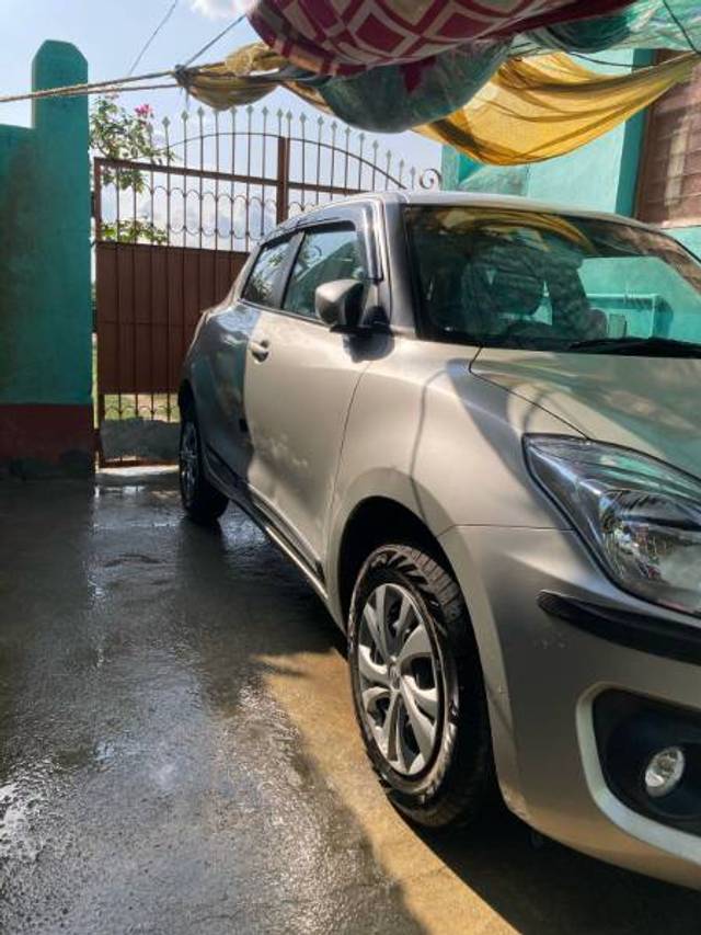 https://images10.gaadi.com/usedgaadi-sellcar/UsedCar/e5f3c37da/1515f460-72c3-4926-afe3-6679bdbd1e09.jpg?imwidth=6400
