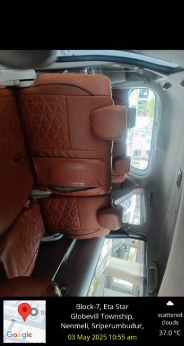 https://images10.gaadi.com/usedgaadi-sellcar/UsedCar/e5f4be7ba/1b99a816-b432-4f6a-bc90-6792c37a5121.jpg?imwidth=6402
