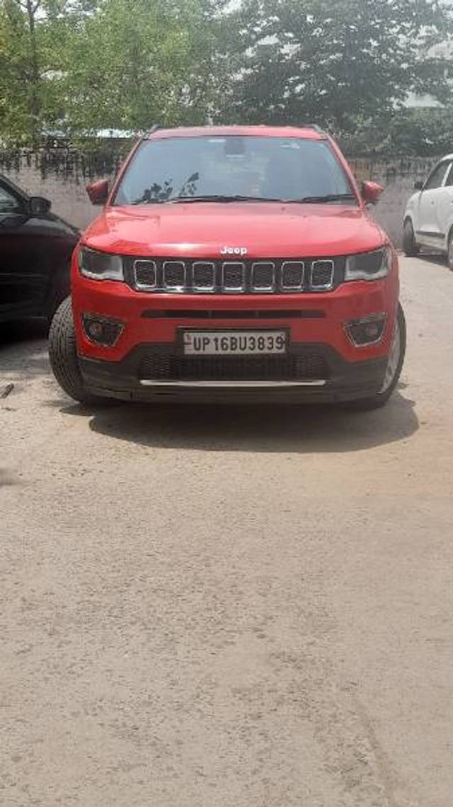 https://images10.gaadi.com/usedgaadi-sellcar/UsedCar/e5f4fc17a/60765d6a-9342-40f0-ab11-7870150b34e6.jpg?imwidth=6400