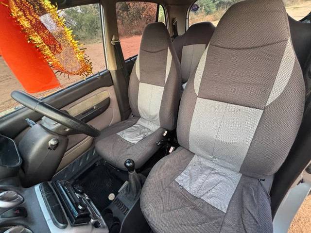 https://images10.gaadi.com/usedgaadi-sellcar/UsedCar/e5f4fcb0a/dc1a6db2-b00e-4643-88c6-06da2770194e.jpeg?imwidth=6401