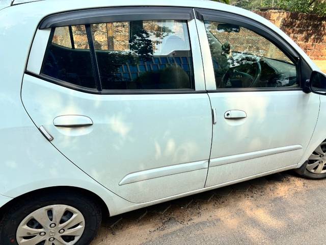 https://images10.gaadi.com/usedgaadi-sellcar/UsedCar/e5f533ada/149090be-d9bc-4180-8c65-a05851013678.jpeg?imwidth=6401