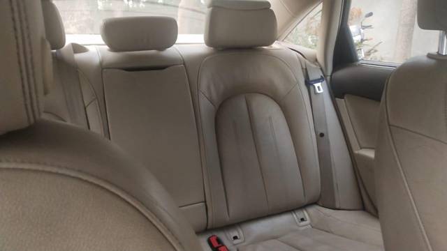 https://images10.gaadi.com/usedgaadi-sellcar/UsedCar/e5f55f81a/74b1c308-1864-45dd-a413-68ec85b2488f.jpeg?imwidth=6402