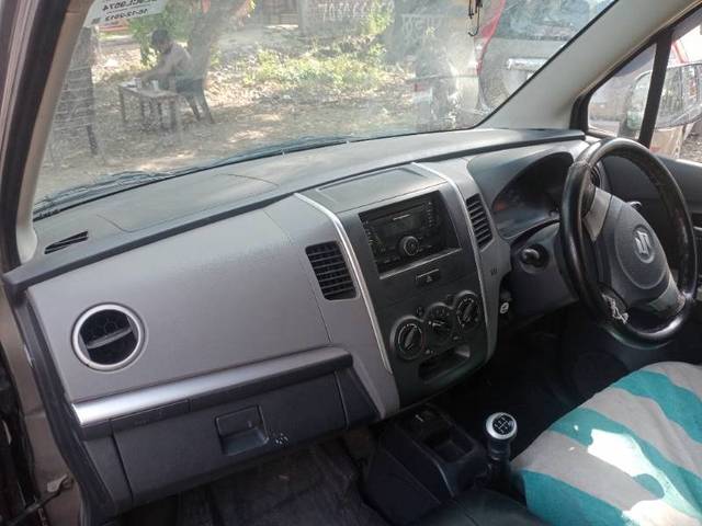 https://images10.gaadi.com/usedgaadi-sellcar/UsedCar/e5f5f238a/8c18b3fc-d595-4ed8-9aa0-a9c1cf7ee510.jpg?imwidth=6401