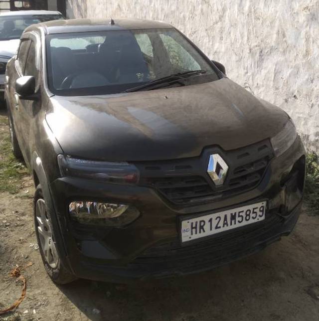 https://images10.gaadi.com/usedgaadi-sellcar/UsedCar/e5f62b7aa/8773927a-4726-4a60-980d-460846048ee6.jpg?imwidth=6400