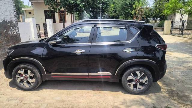 https://images10.gaadi.com/usedgaadi-sellcar/UsedCar/e5f723dda/2f40430d-20b0-4b80-ad0d-5c3d04f7d9a2.jpg?imwidth=6402