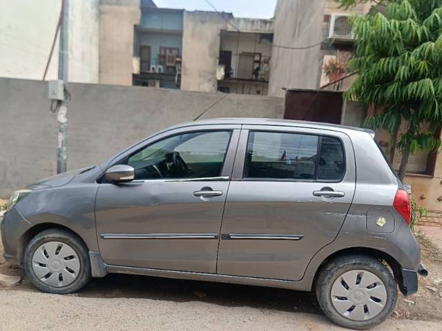 https://images10.gaadi.com/usedgaadi-sellcar/UsedCar/e5f7f856a/6c181244-009c-43d3-a60d-e36f2c69bc09.jpg?imwidth=6400