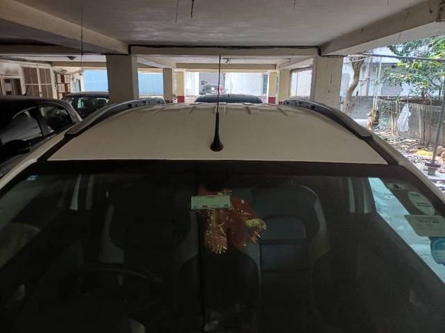 https://images10.gaadi.com/usedgaadi-sellcar/UsedCar/e5f83e04a/2dbebfe4-17e1-4ed3-aecc-dc8681c9124e.jpg?imwidth=6402