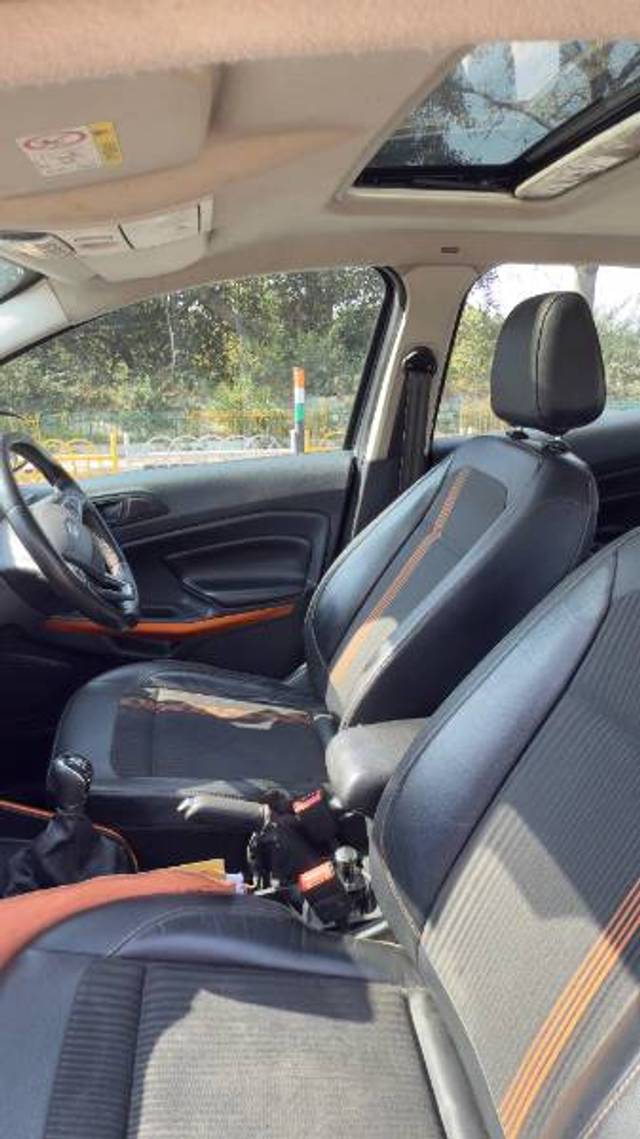 https://images10.gaadi.com/usedgaadi-sellcar/UsedCar/e5f85a84a/d0cf539d-612c-4d57-bad4-1860e7dd15f9.jpg?imwidth=6402
