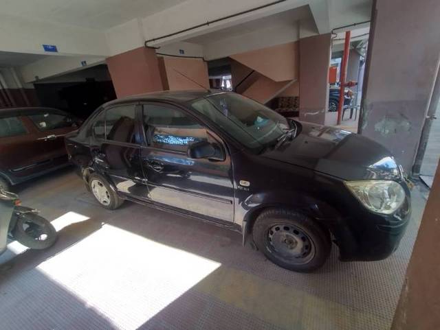 https://images10.gaadi.com/usedgaadi-sellcar/UsedCar/e5f908d3a/664bb40c-afce-4b8a-aa75-2d562d42660e.jpg?imwidth=6400