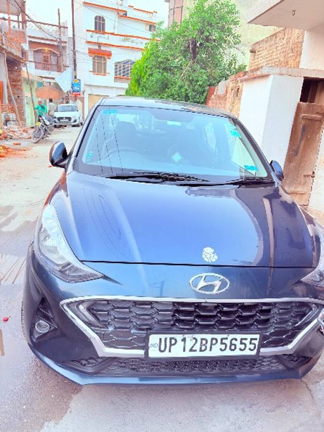 https://images10.gaadi.com/usedgaadi-sellcar/UsedCar/e5f90b31a/e3d7ca4a-1354-438f-904f-6b8dd11e48a7.jpeg?imwidth=6400