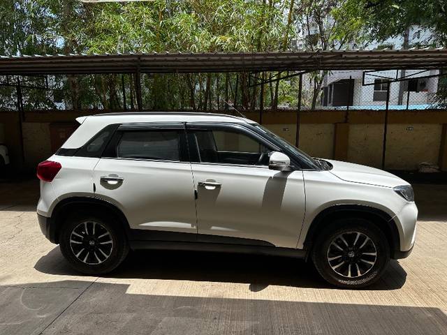 https://images10.gaadi.com/usedgaadi-sellcar/UsedCar/e5f92a29a/aeac2289-56a3-4f69-803a-383090d95080.jpeg?imwidth=6400